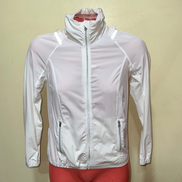 Lululemon jacket - Picture 1 of 4